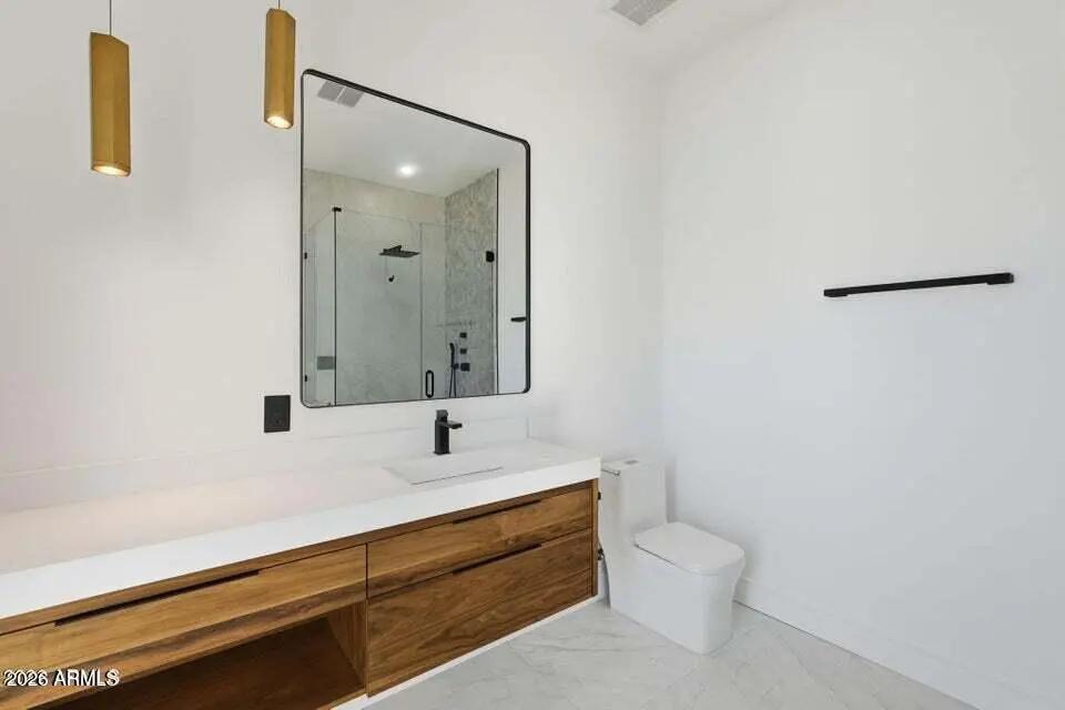 Real Estate Picture 30