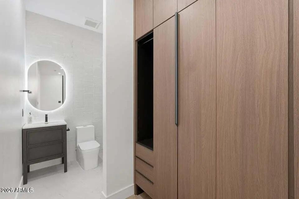 Real Estate Picture 32