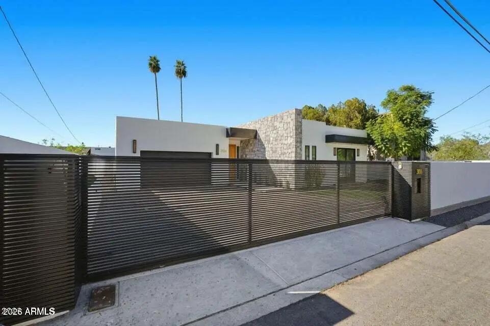 Real Estate Picture 43