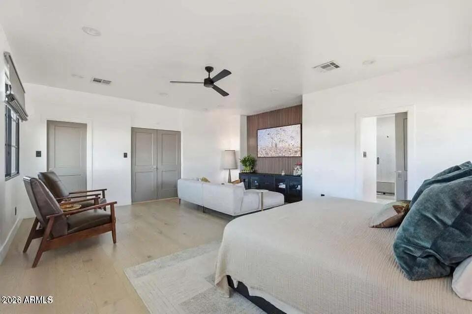 Real Estate Picture 11