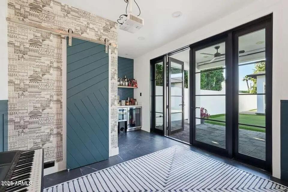 Real Estate Picture 16