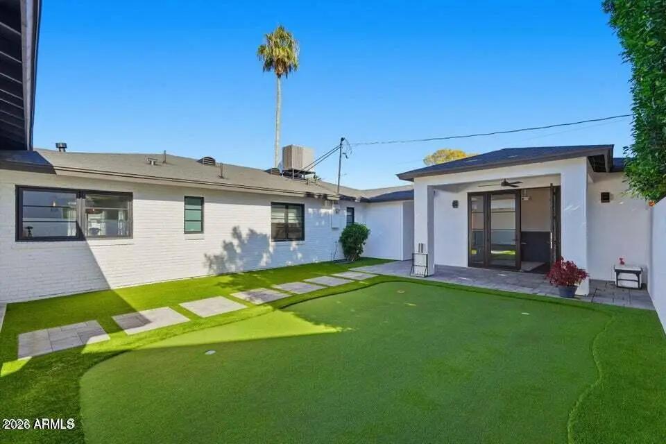 Real Estate Picture 23