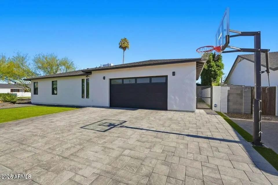 Real Estate Picture 26