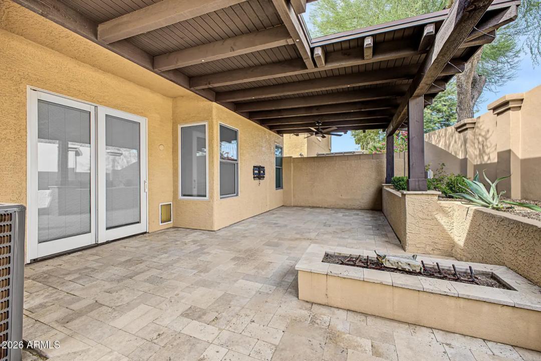 Real Estate Picture 38