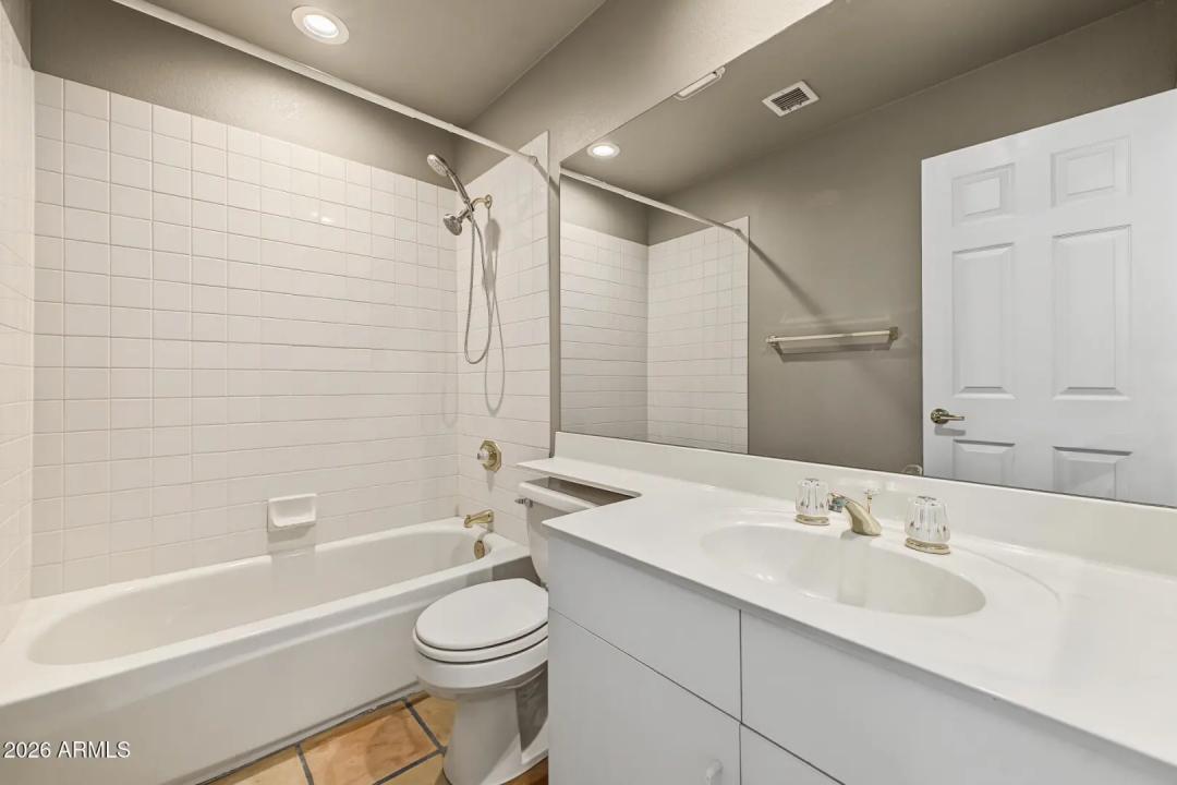 Real Estate Picture 31