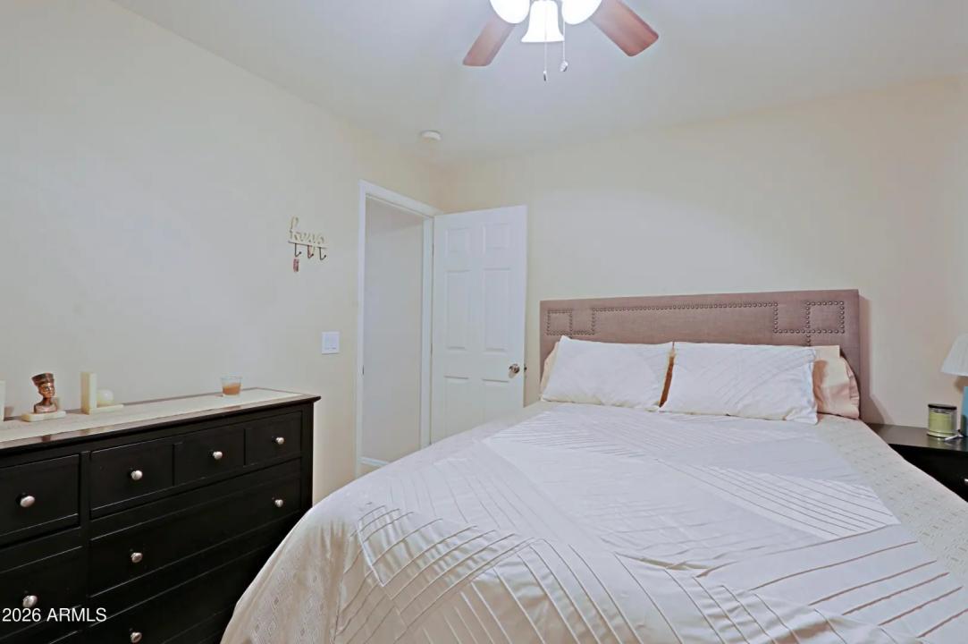 Real Estate Picture 15