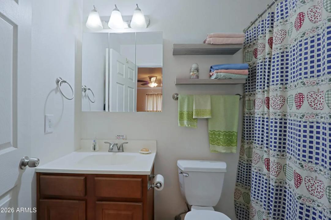 Real Estate Picture 12