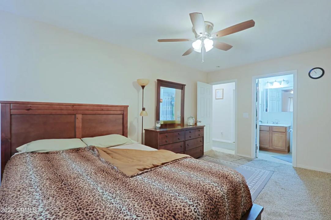 Real Estate Picture 11
