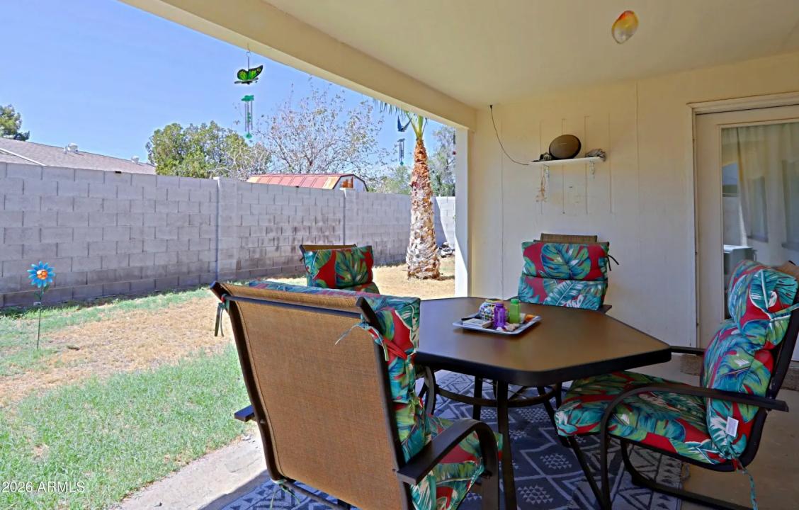 Real Estate Picture 19