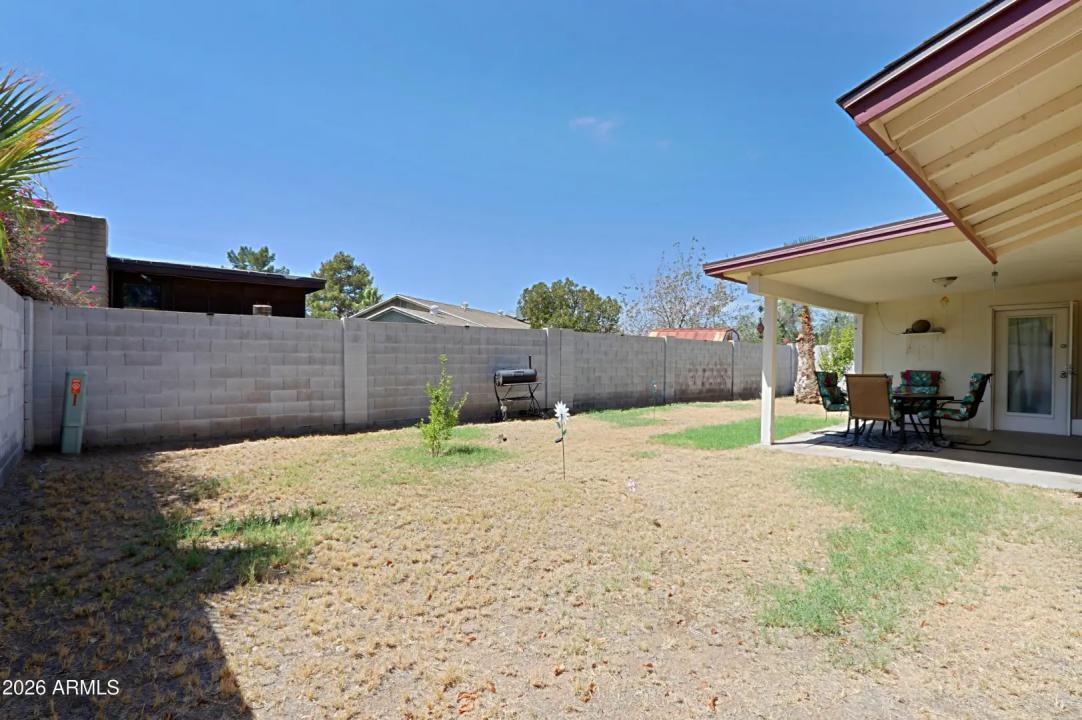 Real Estate Picture 22