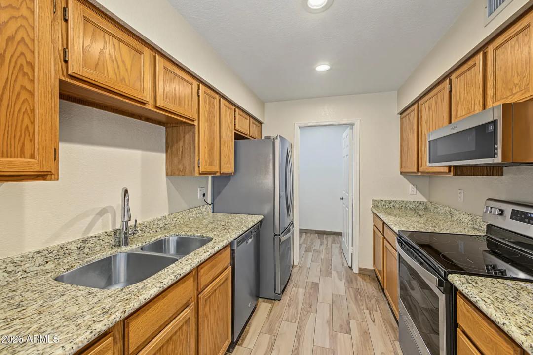 Real Estate Picture 10