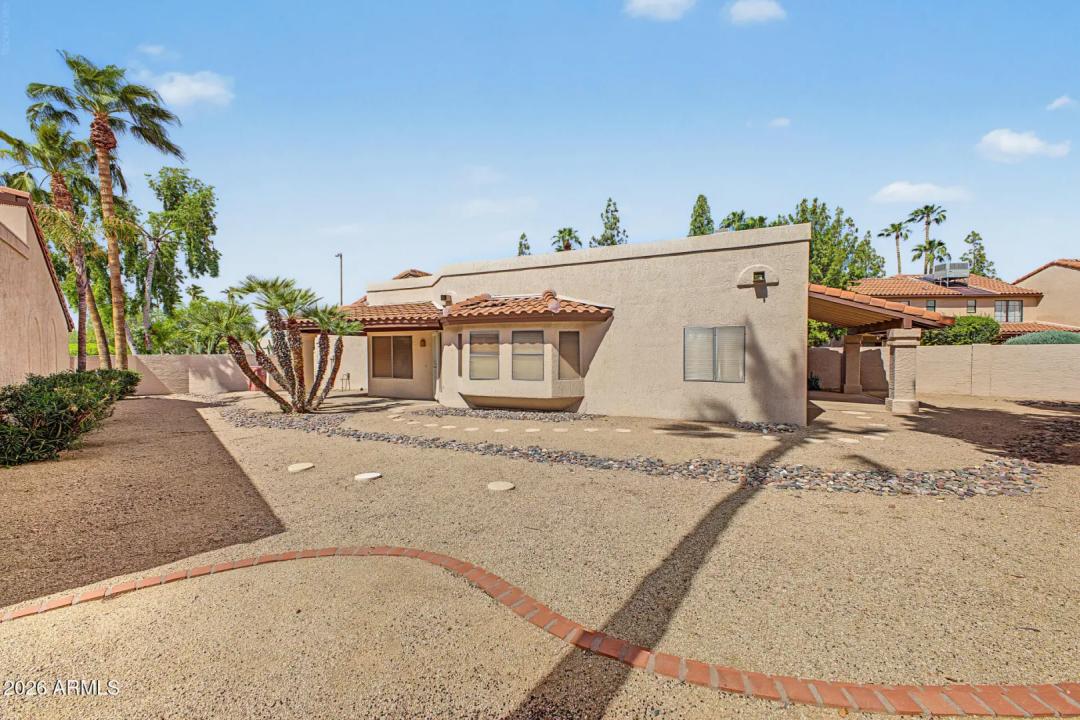Real Estate Picture 24
