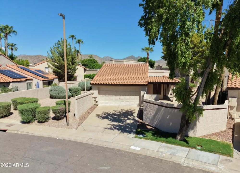 Real Estate Picture 1