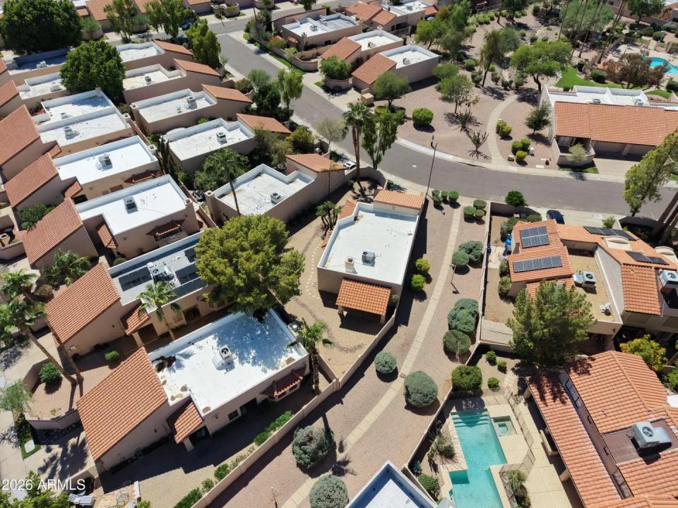 Real Estate Picture 29