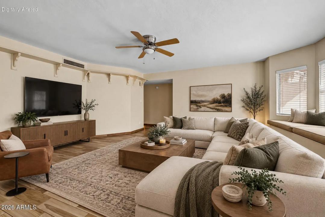 Real Estate Picture 6