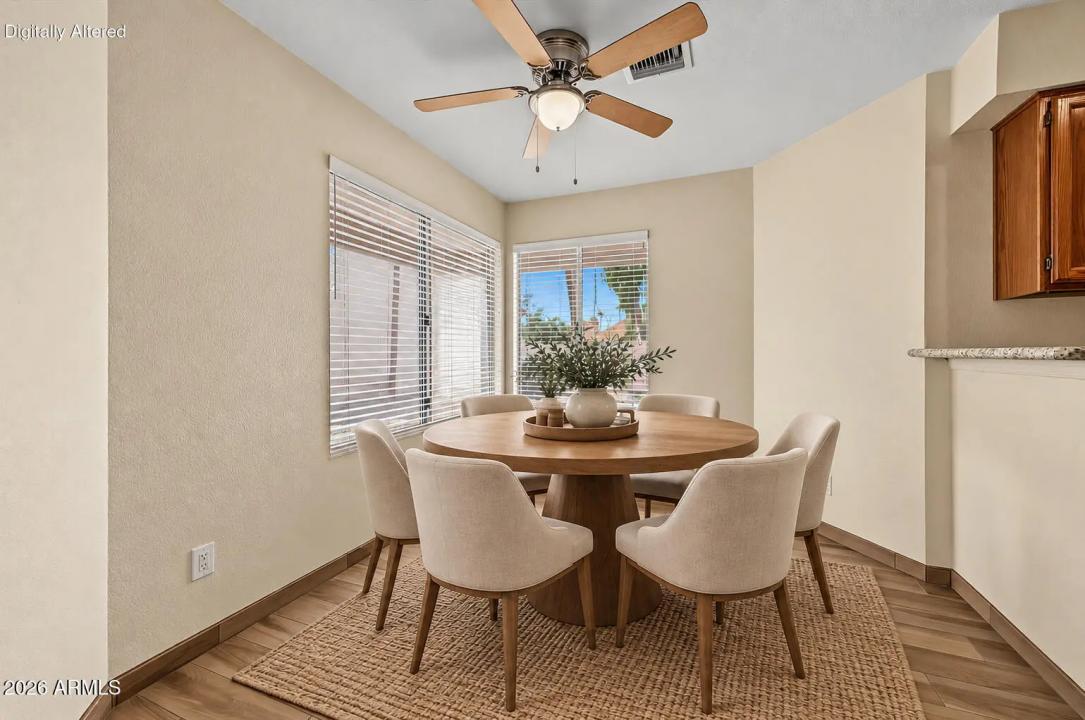 Real Estate Picture 9