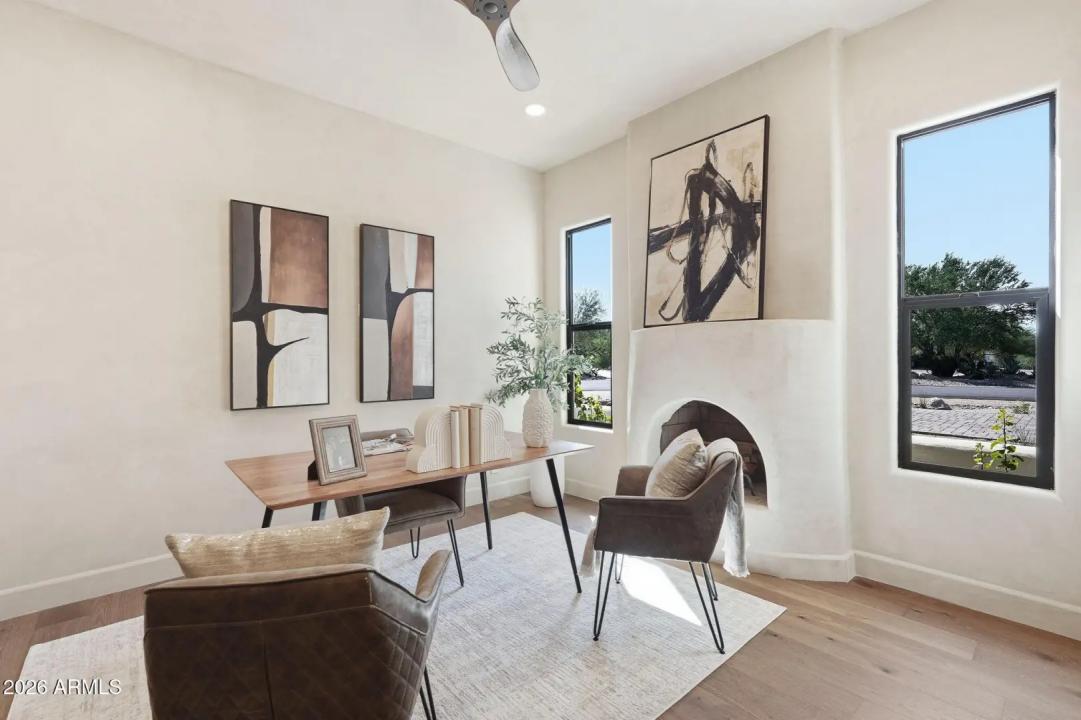 Real Estate Picture 43
