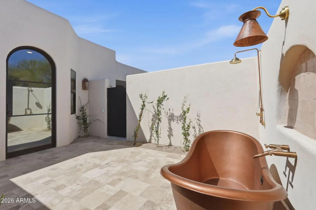 Real Estate Picture 36