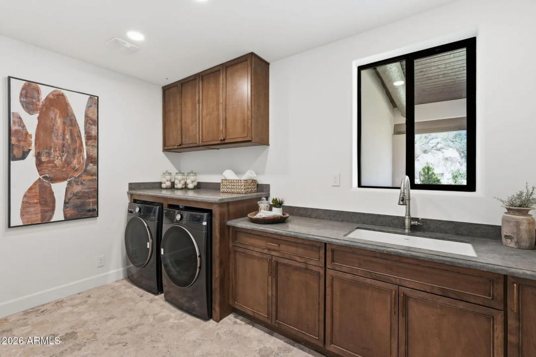 Real Estate Picture 55