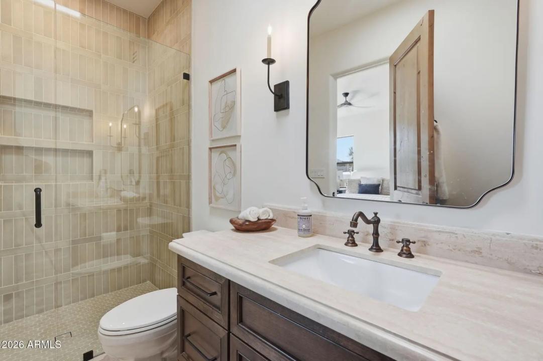 Real Estate Picture 48