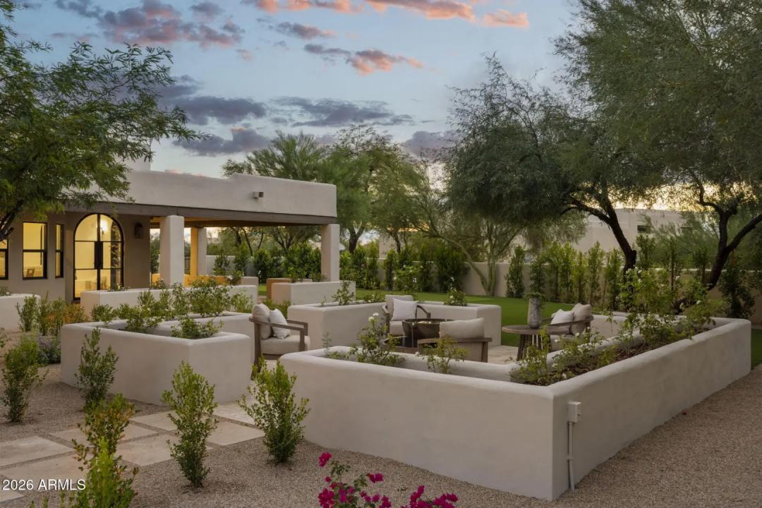 Real Estate Picture 58