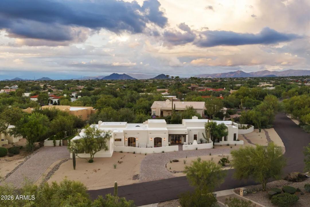 Real Estate Picture 1