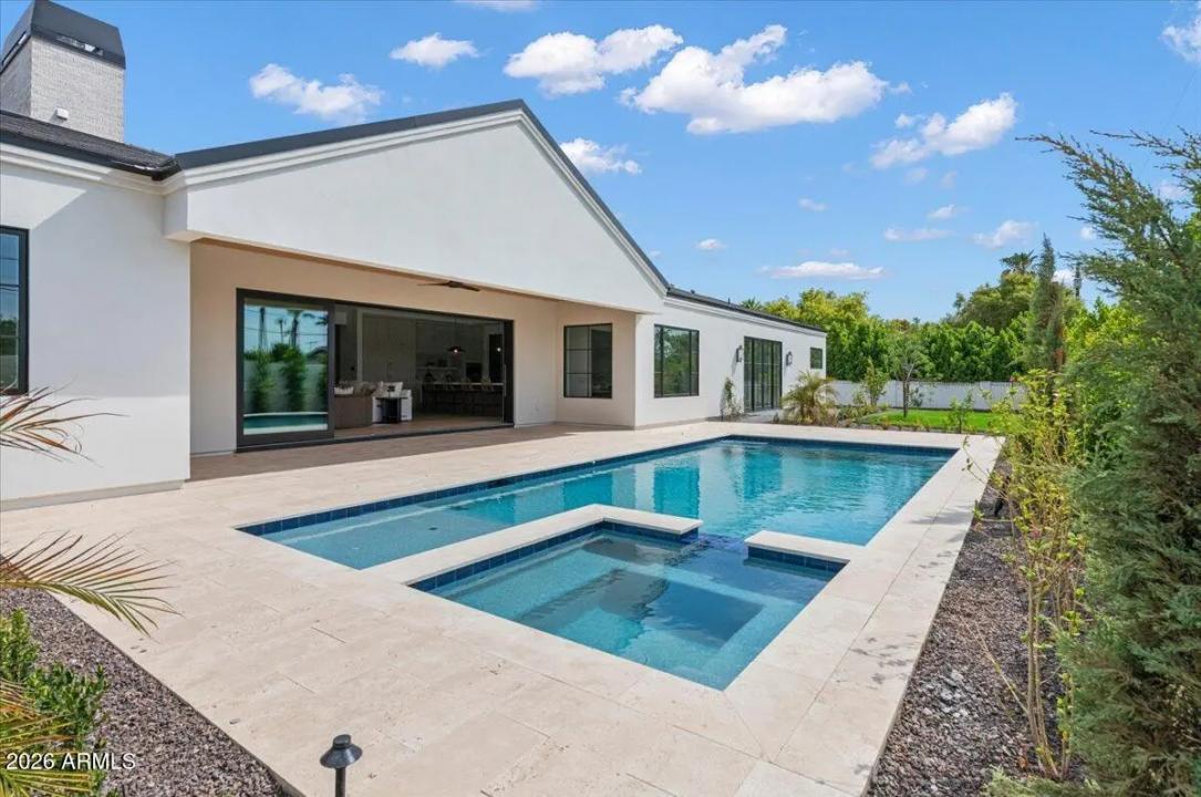 Real Estate Picture 36