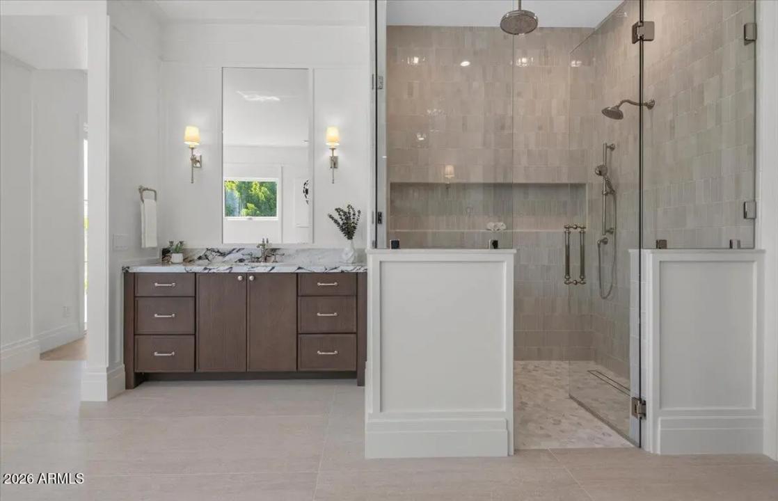 Real Estate Picture 19