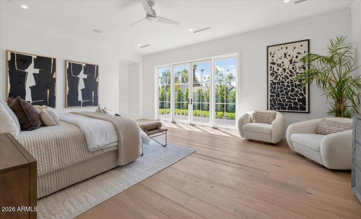 Real Estate Picture 17