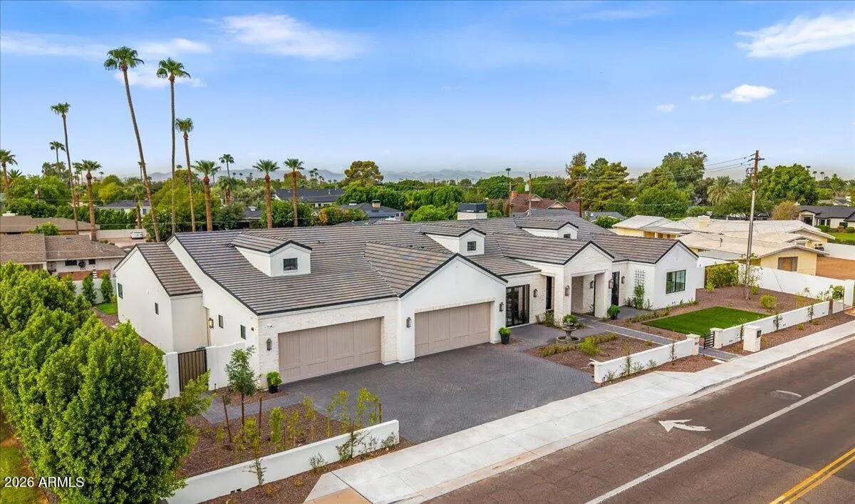 Real Estate Picture 42