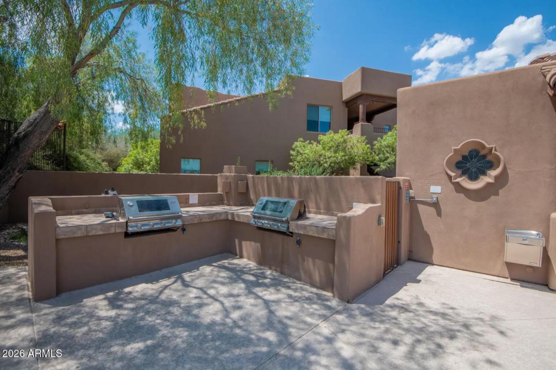 Real Estate Picture 36