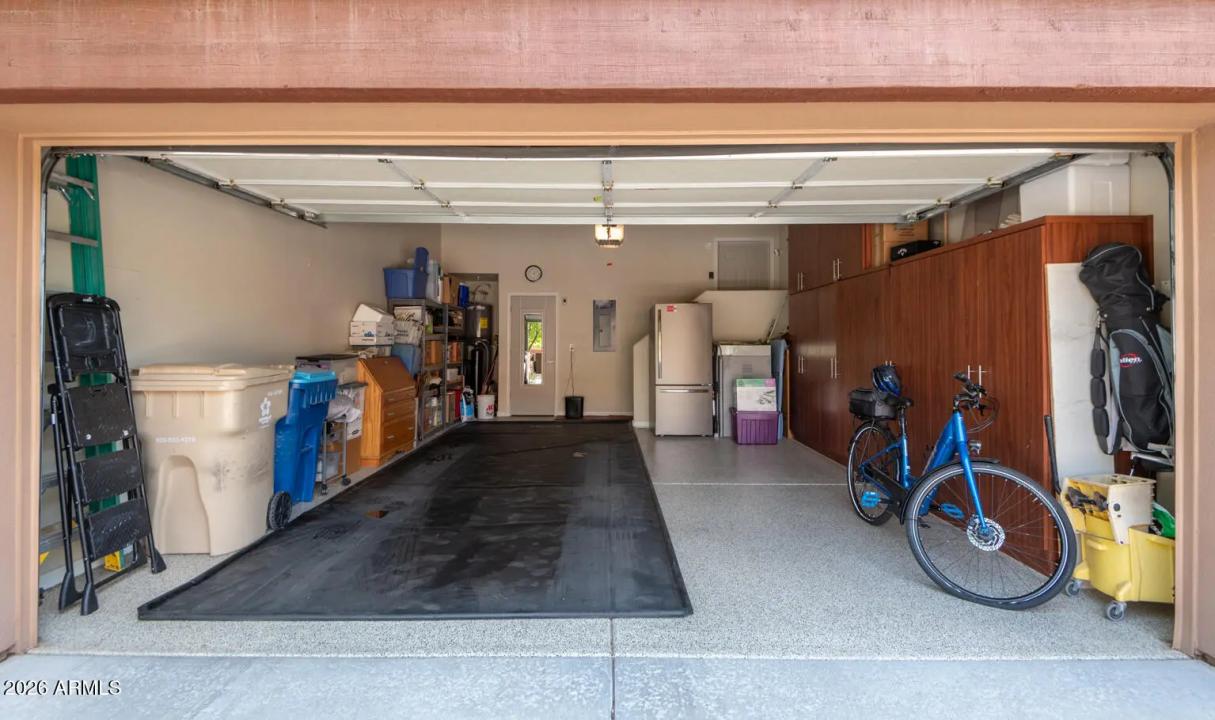 Real Estate Picture 33