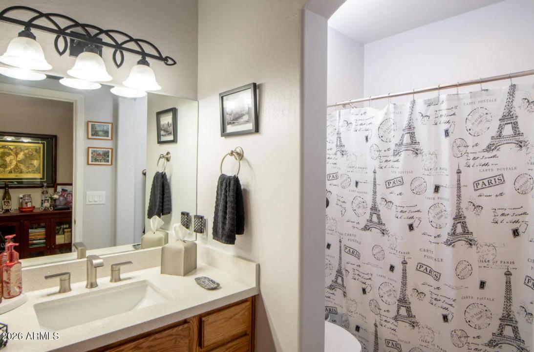 Real Estate Picture 29