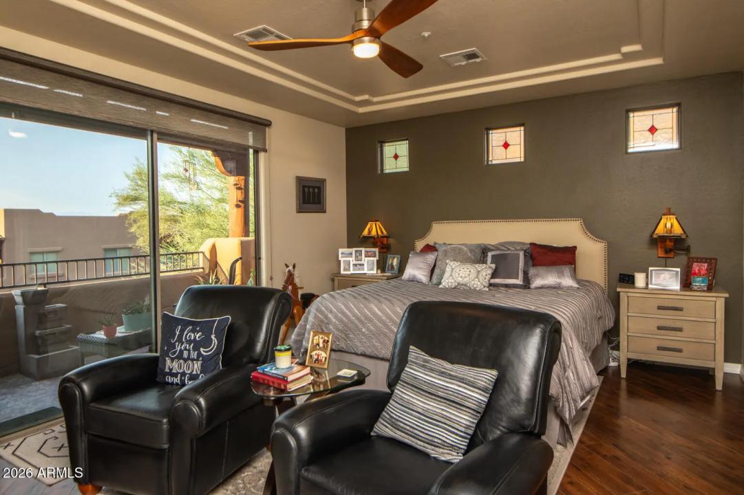 Real Estate Picture 18
