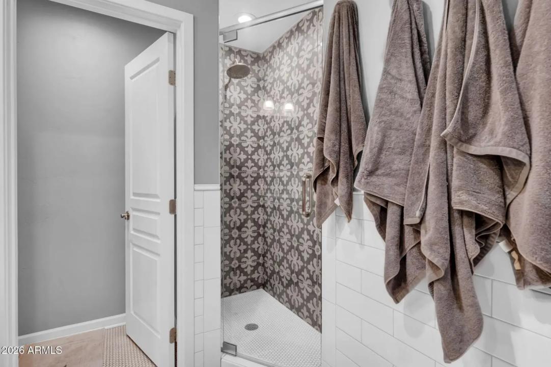 Real Estate Picture 19