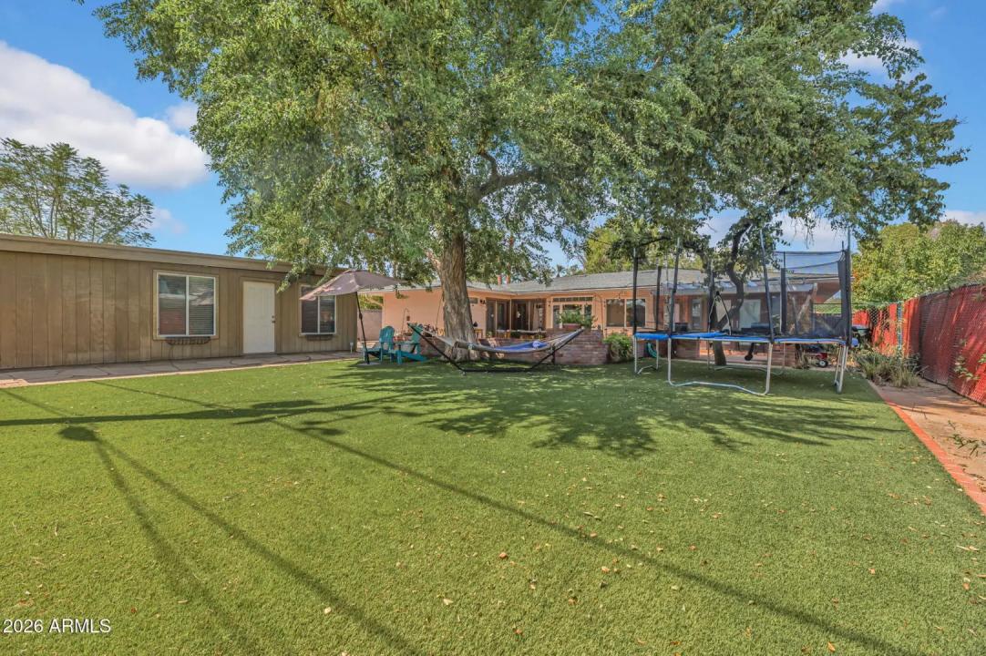 Real Estate Picture 29