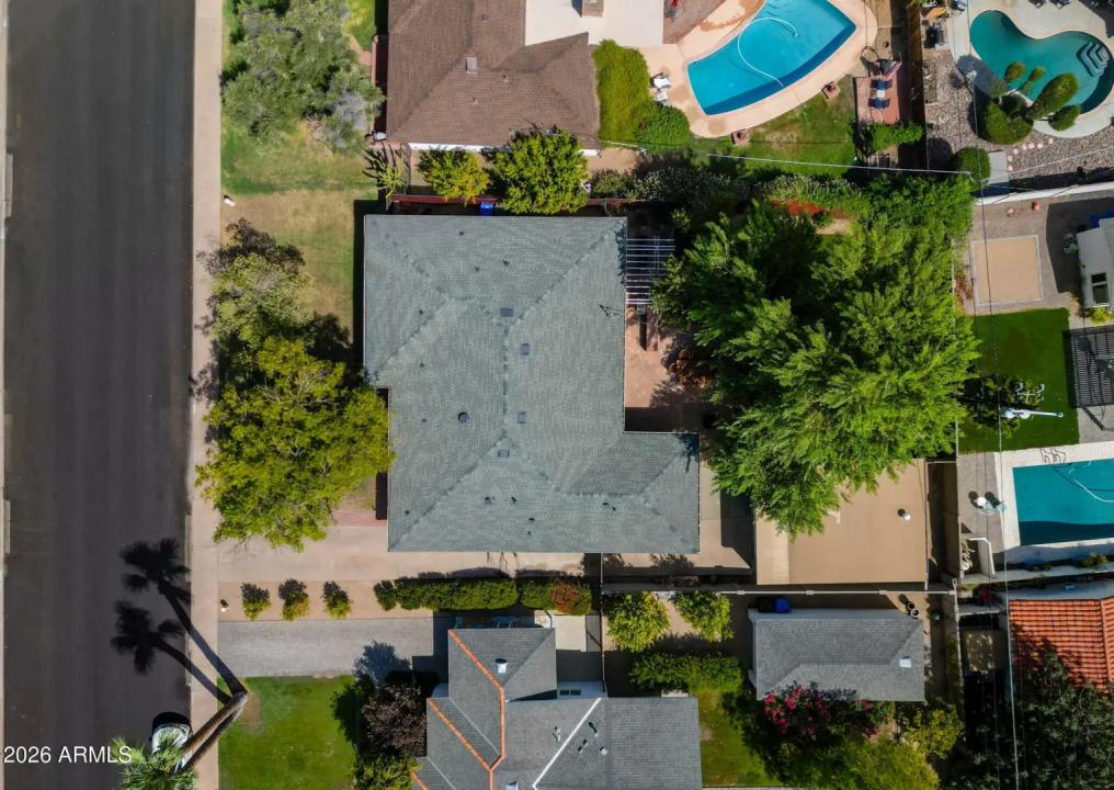 Real Estate Picture 35