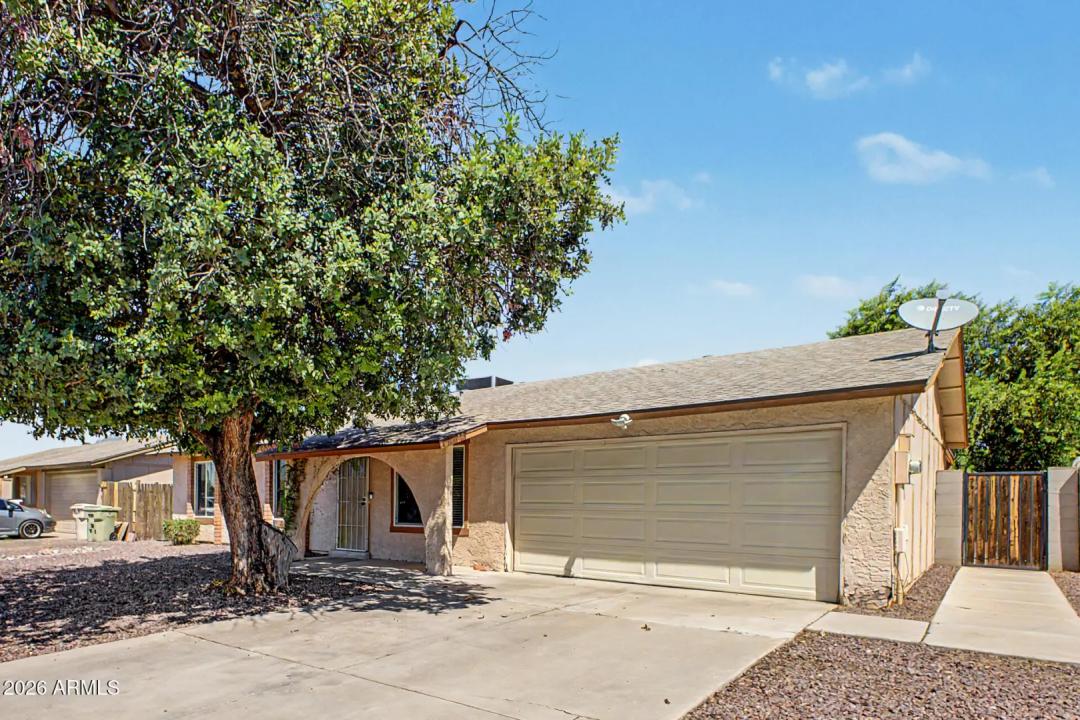 Real Estate Picture 6
