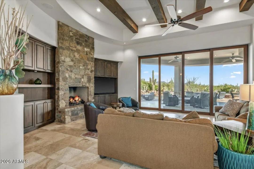 Real Estate Picture 53