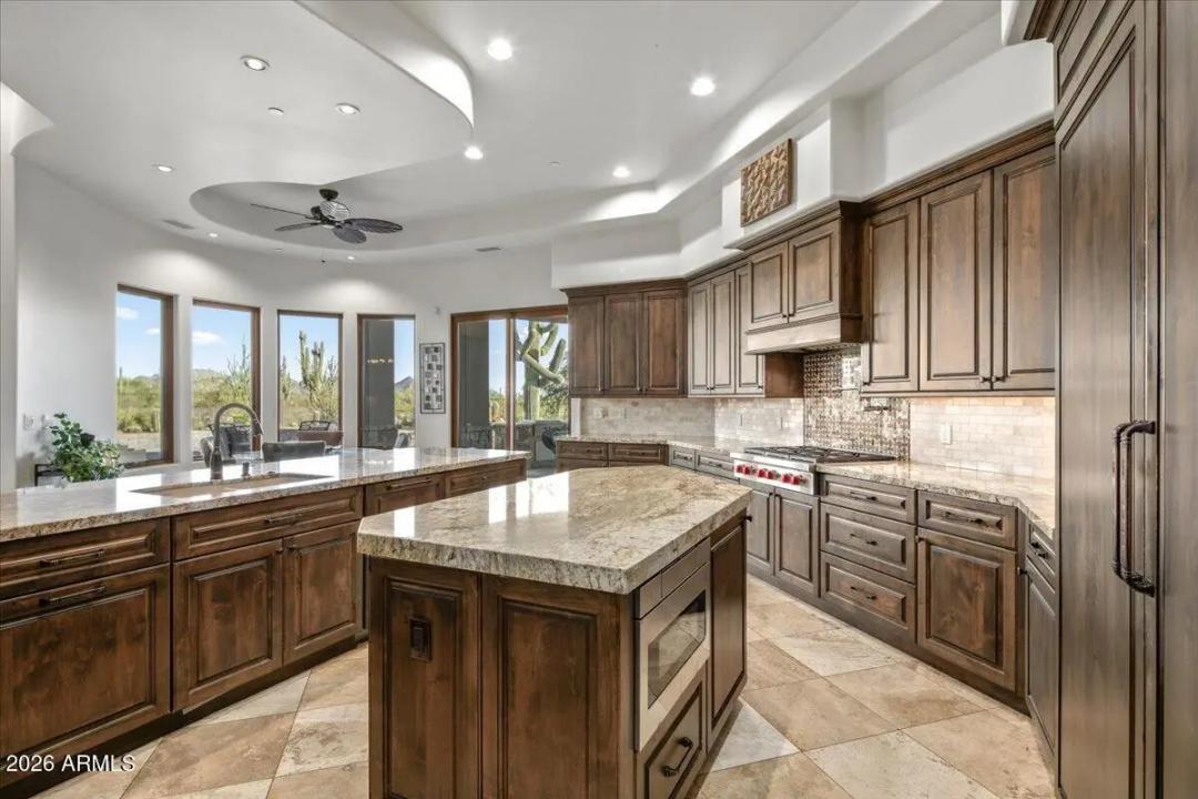 Real Estate Picture 54