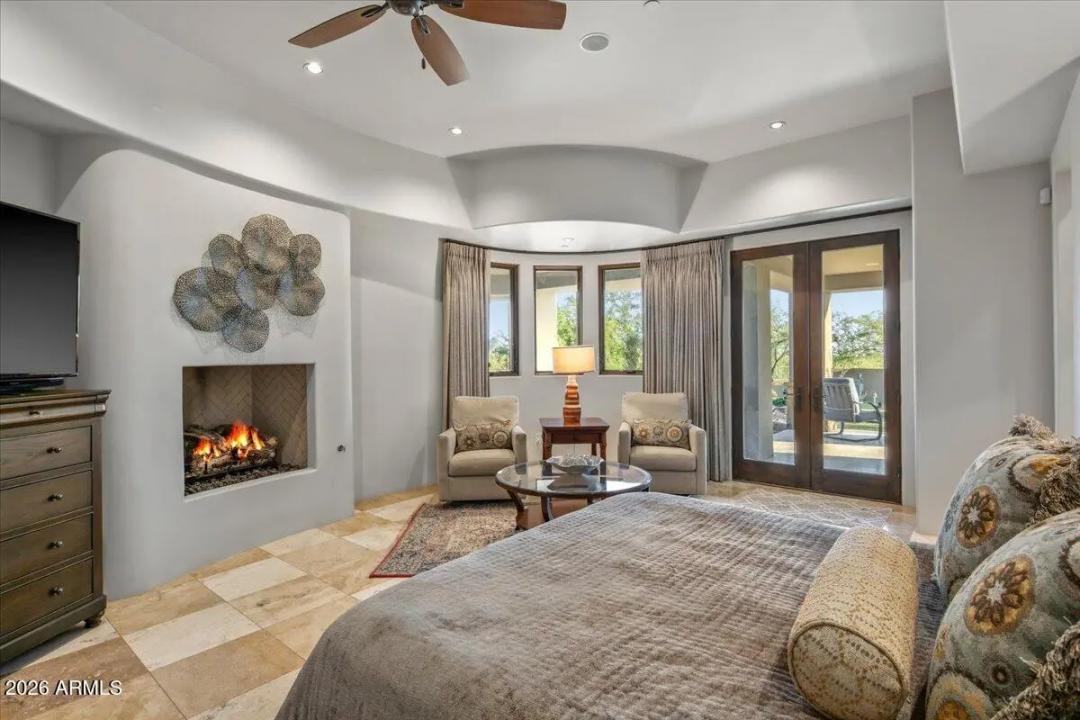 Real Estate Picture 50