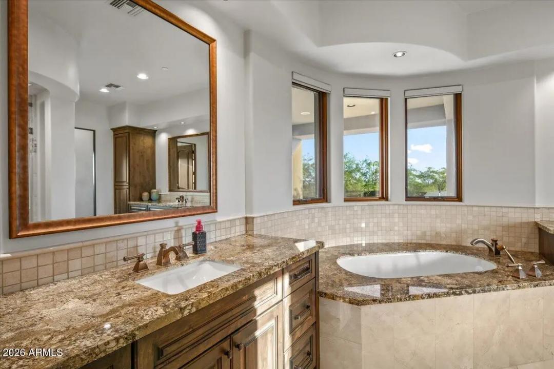 Real Estate Picture 51