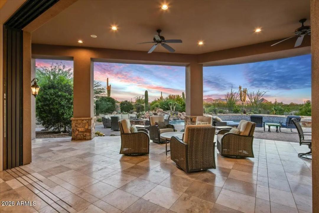 Real Estate Picture 13