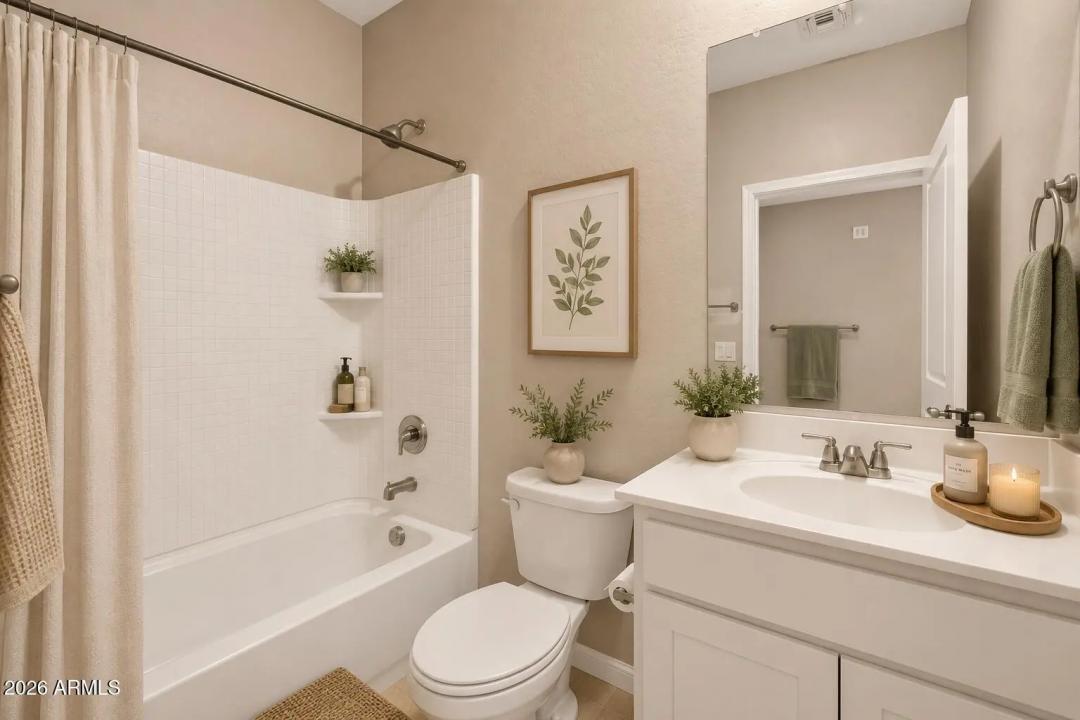 Real Estate Picture 15