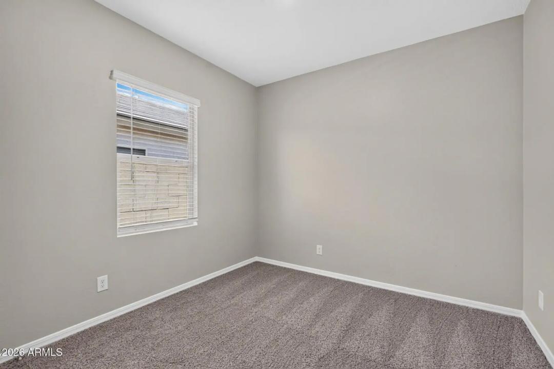 Real Estate Picture 13