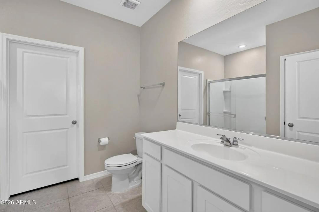 Real Estate Picture 10