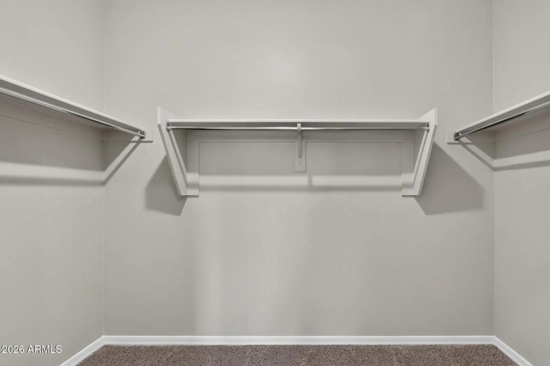 Real Estate Picture 11