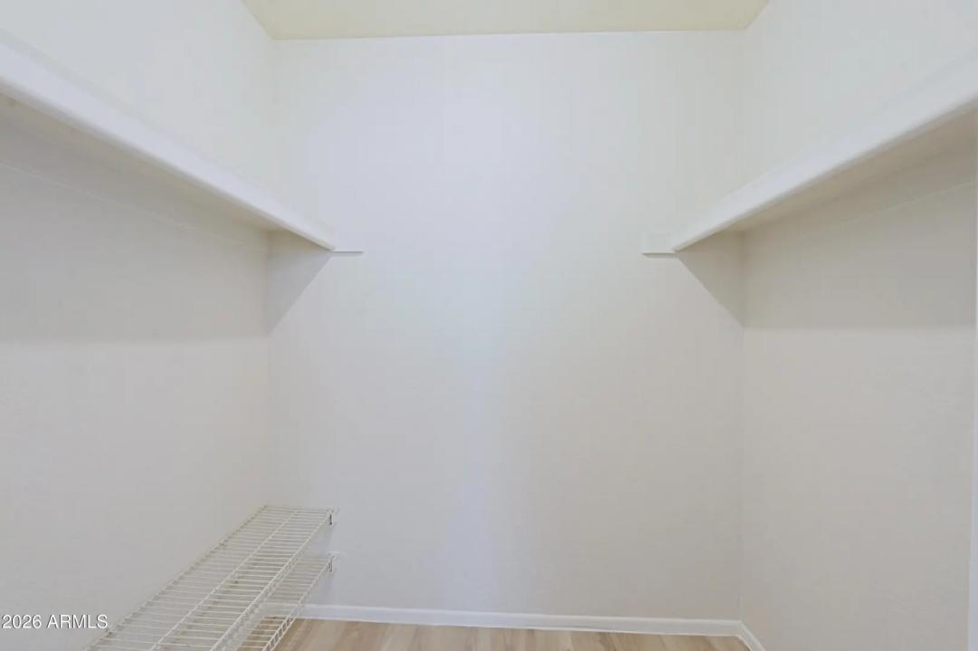 Real Estate Picture 16