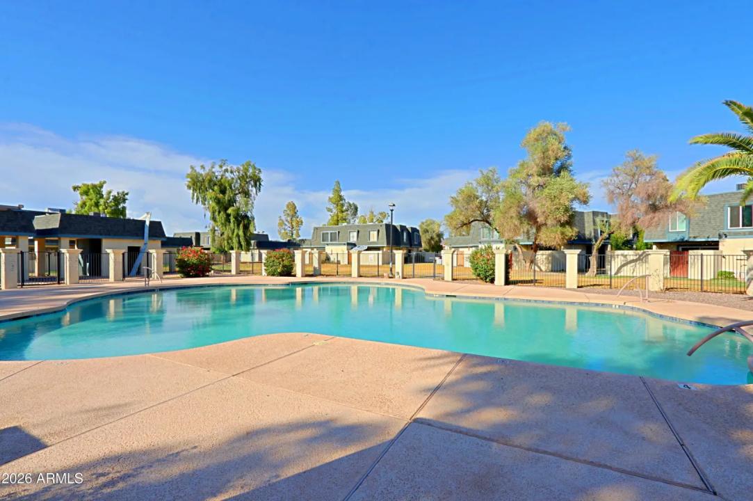 Real Estate Picture 25