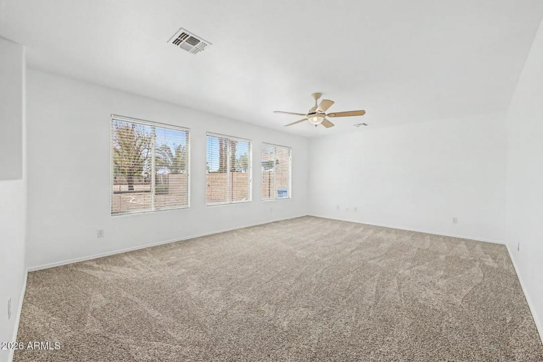 Real Estate Picture 6